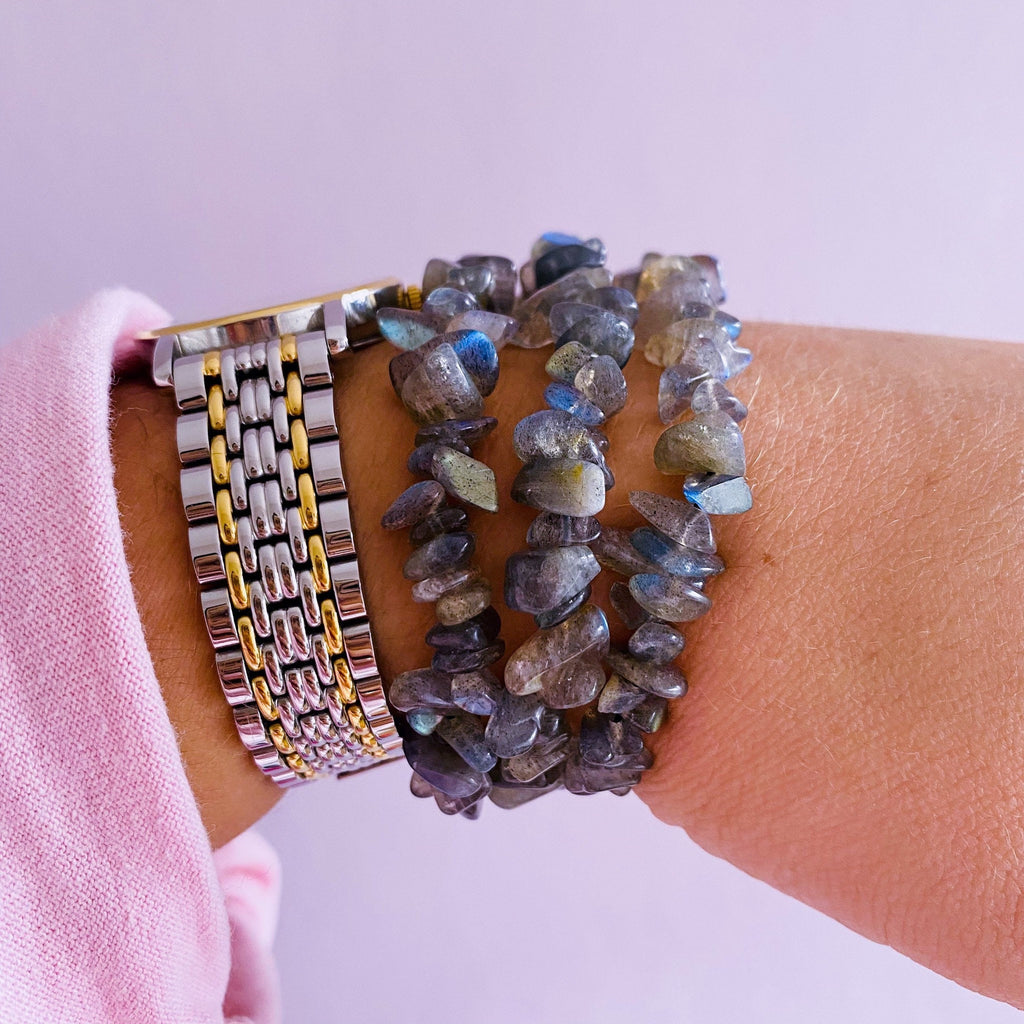 Flashy Labradorite Grade A Crystal Chip Bracelets / Helps Transformation & Change, Inspires You To Achieve Your Dreams / Uplifts Your Mood