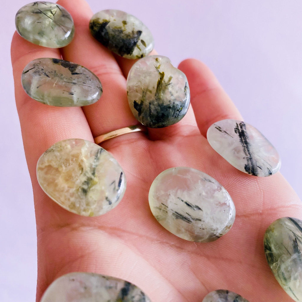 Prehnite With Epidote Crystal Mini Flat Stones / Enhances Inner Knowing & Gut Instinct / A Healer For The Healers / Helps You To Move On